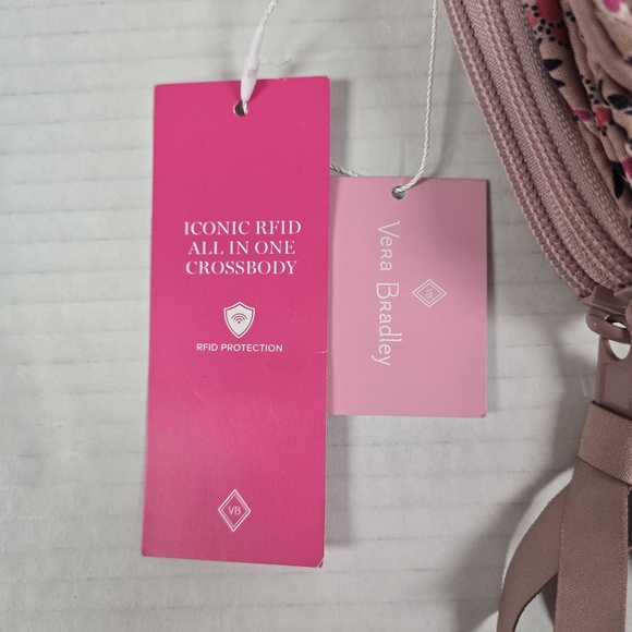 Vera Bradley | RFID All in One Crossbody | Felicity Paisley Pink - Picture 11 of 12